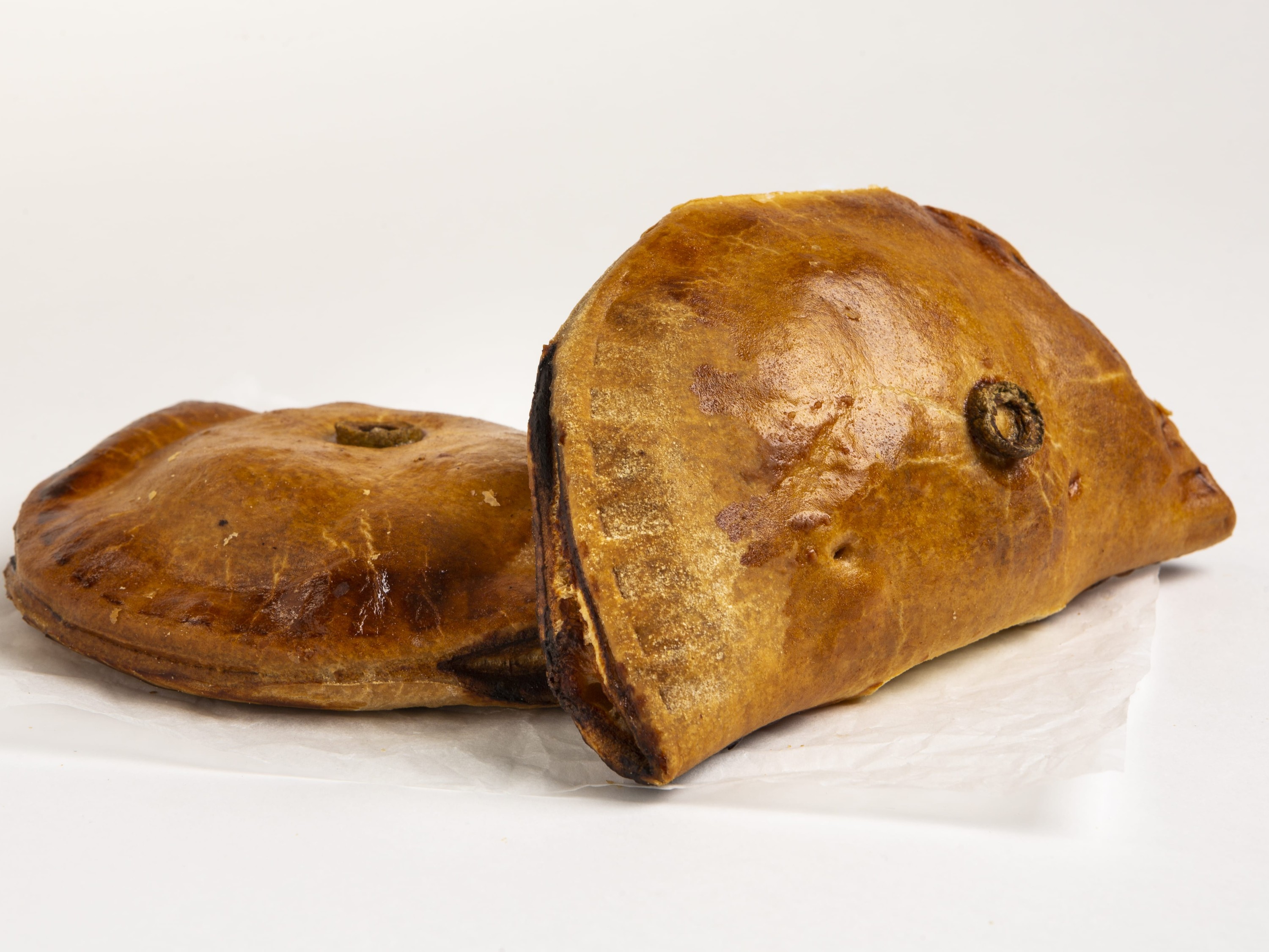 Empanadilla_atun_con_olivas_01_MG_1357.jpg